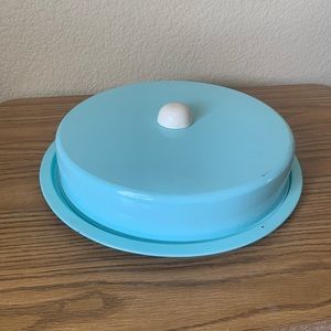 Vintage baby blue aluminum cake Plate with lid 🎂